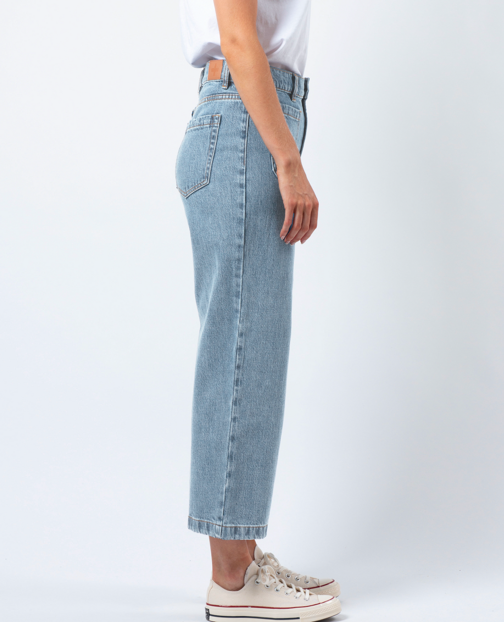 Kendall Cropped Jean Light Wash