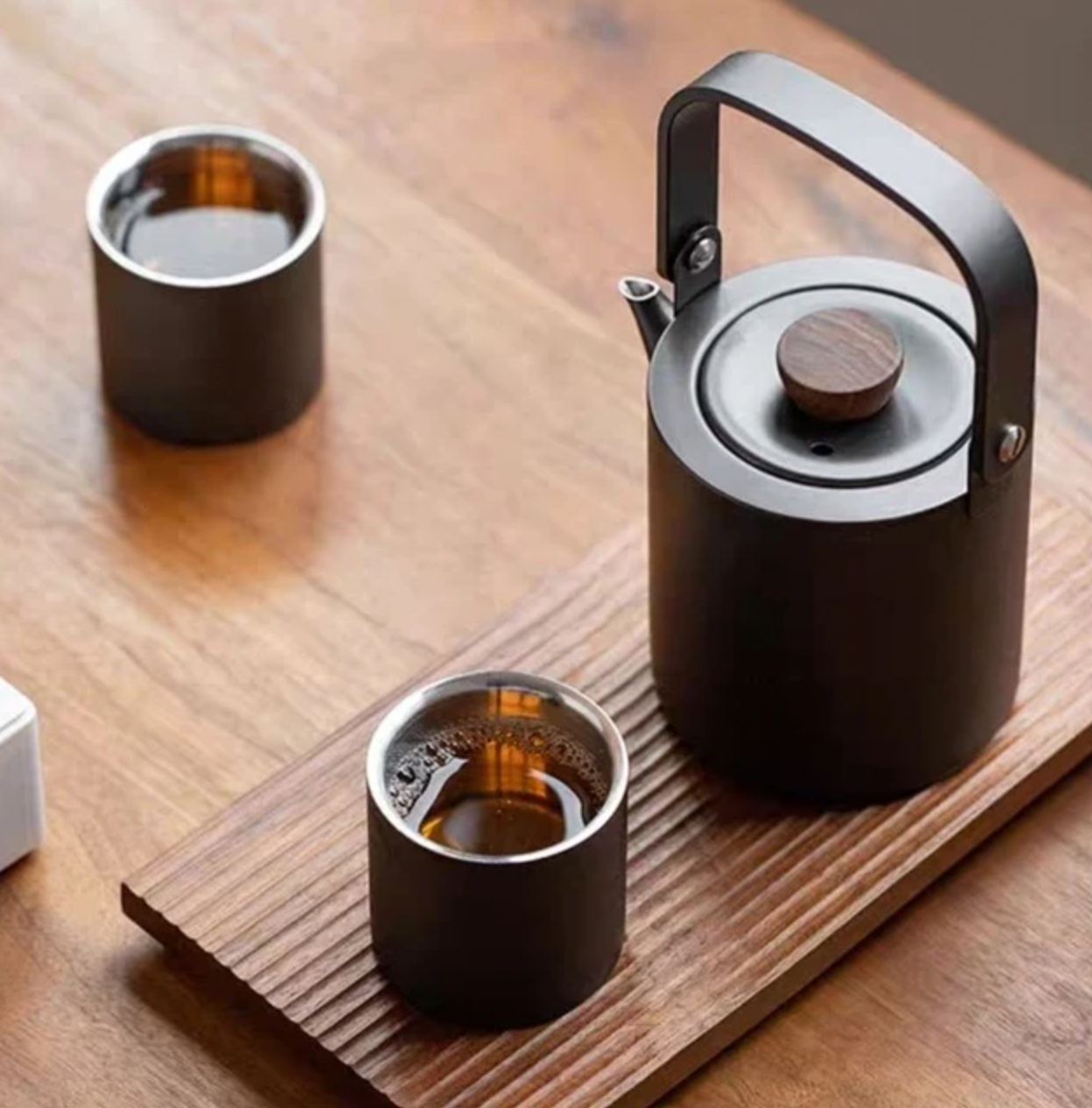 Wonderful Two Tea Kettle Set