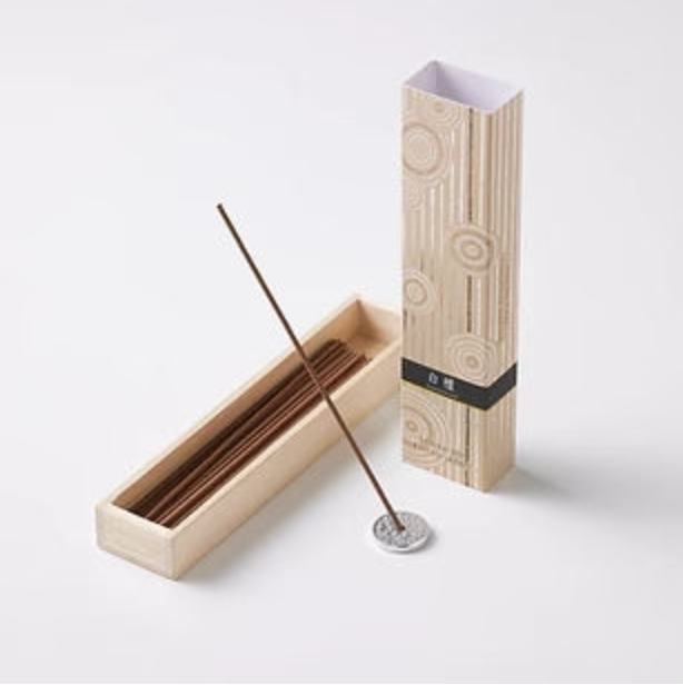 Sandalwood Hyakuraku-Kou Incense