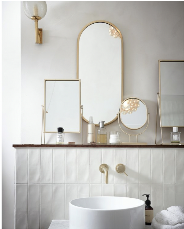 Oval Mirror Gold