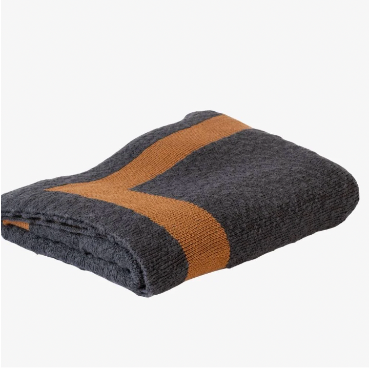 Zen Throw Midnight Mustard