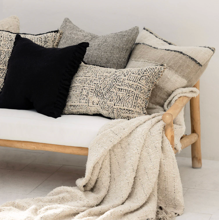 Looma Throw Natural