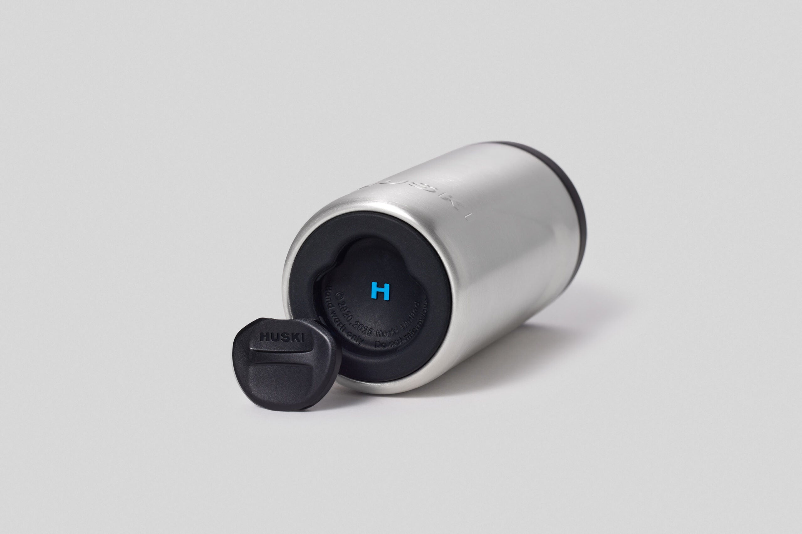 Huski Slim Can Cooler