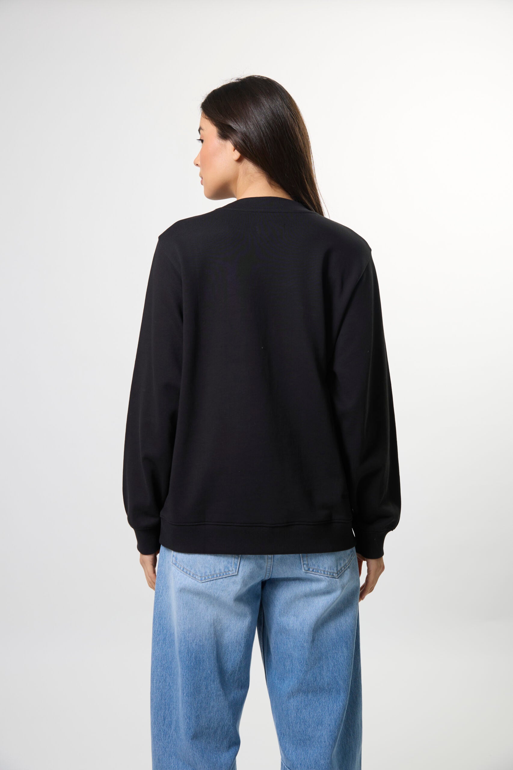 Essential Sweater Black Coco Blooms