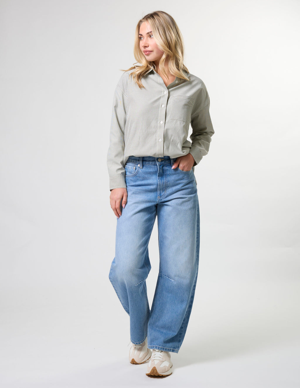 Essentials Shirt Liquorice Stripe