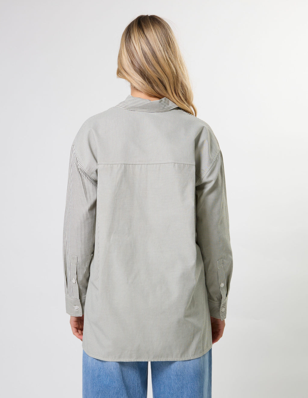 Essentials Shirt Liquorice Stripe